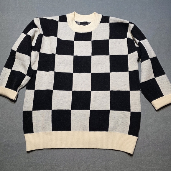Miou Muse Sweaters - Miou Muse EUC Monochrome Checkered Sweater Medium Oversized PTP 25
